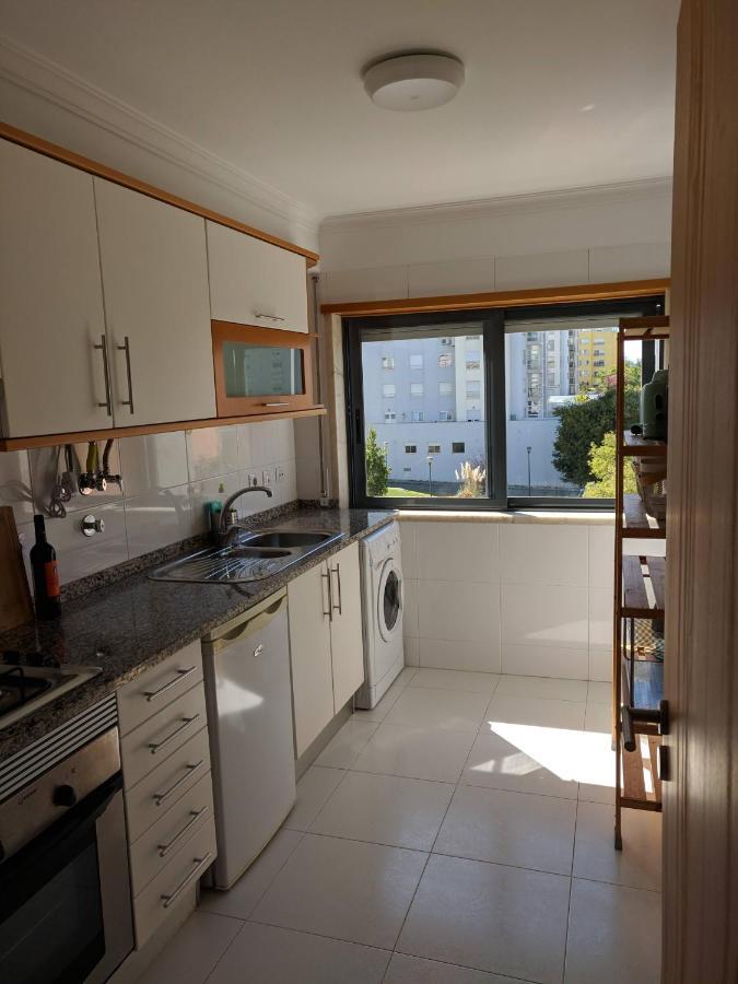 Apartamento Do Paco Do Lumiar Lissabon Exterior foto